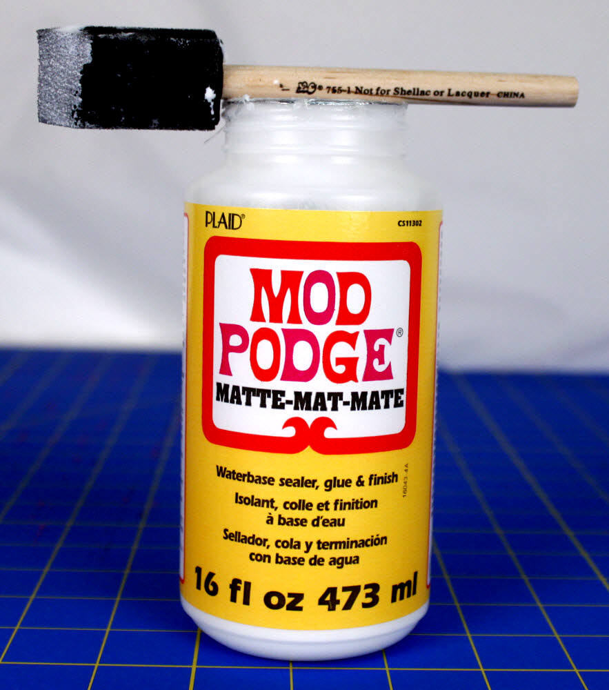 Matte vinyl on wood sign for Grammy. Should I Modge Podge? : r/cricut